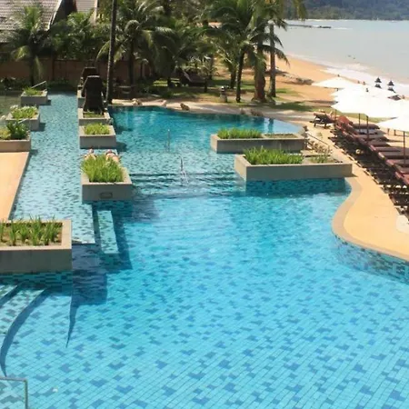 Mukdara Beach Villa & Spa Hotel-3